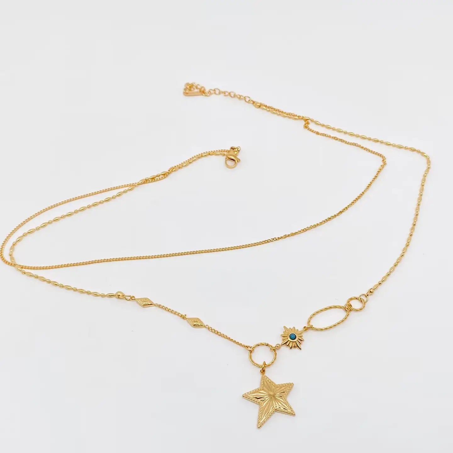 Sophisticate Star Necklace